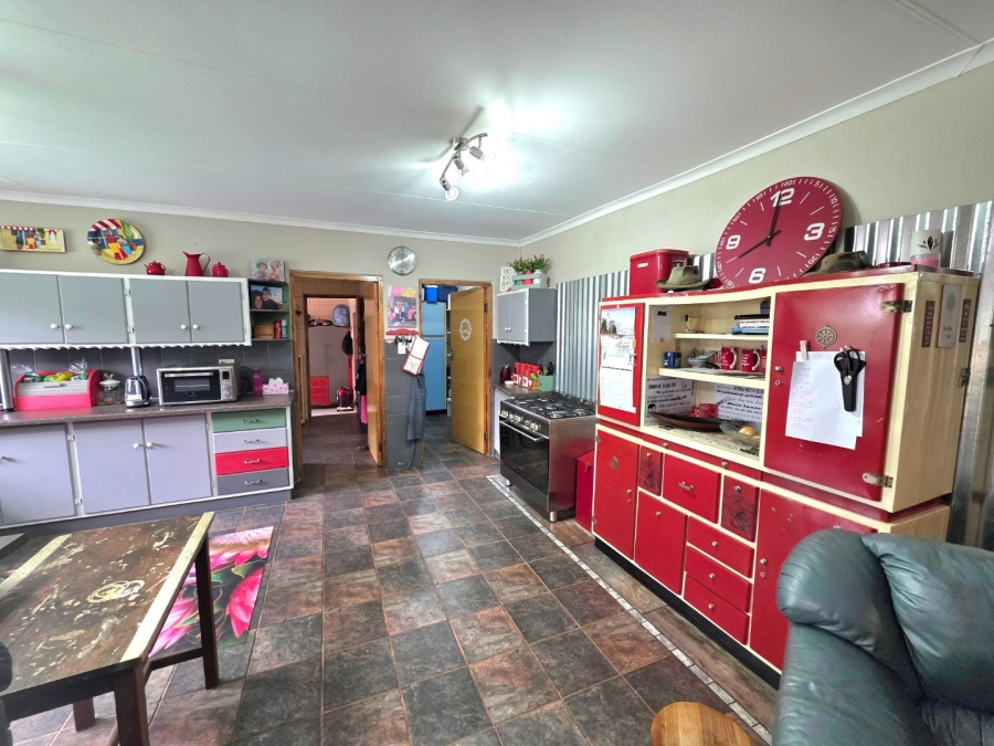4 Bedroom Property for Sale in La Provance Free State